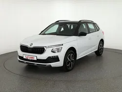 Blau Neu 2025 Skoda Kamiq SUV | 25.900 € (Guter Preis)