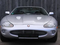 Silber Gebraucht 2000 Jaguar XKR Coupé | 39.999 €