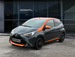 Grau Gebraucht 2020 Toyota Aygo Kleinwagen | 11.960 € (Fairer Preis)