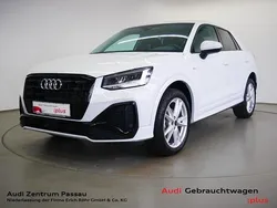 Weiß Gebraucht 2024 Audi Q2 S-Line SUV | 31.290 € (Etwas zu teuer)