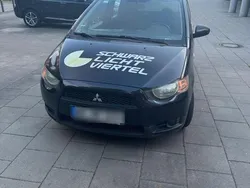 Schwarz Gebraucht 2011 Mitsubishi Colt Edition Van / Kleinbus | 1.500 € (Guter Preis)