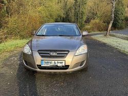 Gebraucht 2008 Kia Ceed EX Limousine | 3.100 € (Fairer Preis)