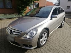 Gold Gebraucht 2007 Mercedes R320 Van / Kleinbus | 5.900 € (Guter Preis)