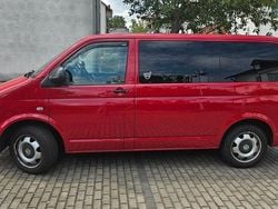 Rot Gebraucht 2011 VW T5 Startline Van | 23.799 € (Teuer)