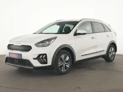 Schneeweiss Gebraucht 2022 Kia Niro Spirit SUV | 25.285 € (Superpreis)