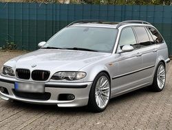 Silber Gebraucht 2000 BMW 330 Kombi | 7.000 € (Teuer)