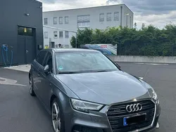 Grau Gebraucht 2017 Audi A3 Sportback Sport Limousine | 19.990 € (Fairer Preis)
