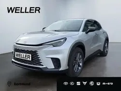Platinsilber metallic Neu 2025 Lexus LBX SUV | 35.690 € (Etwas zu teuer)