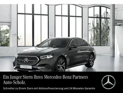Grau Gebraucht 2024 Mercedes E220 Avantgarde Limousine | 57.463 € (Teuer)