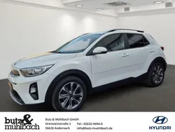 Weiß Gebraucht 2019 Kia Stonic Spirit SUV | 13.290 € (Guter Preis)