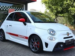 Weiß Gebraucht 2018 Abarth 595 Turismo Kleinwagen | 18.500 € (Fairer Preis)