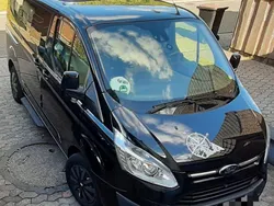 Schwarz Gebraucht 2015 Ford Tourneo Custom Titanium Van / Kleinbus | 18.599 € (Superpreis)