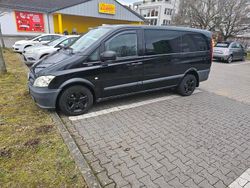 Schwarz Gebraucht 2011 Mercedes Vito Van | 9.500 €