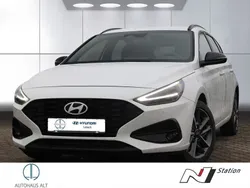 Weiß Neu 2024 Hyundai i30 Advantage Kombi | 24.490 € (Fairer Preis)
