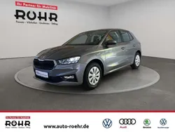 Graphite grau metallic Gebraucht 2025 Skoda Fabia Selection Limousine | 20.890 € (Guter Preis)