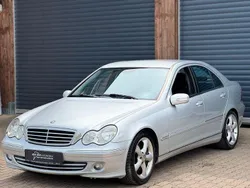 Silber Gebraucht 2006 Mercedes C220 Limousine | 3.799 € (Guter Preis)