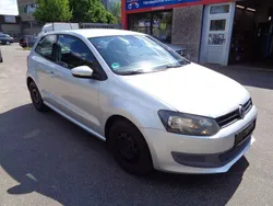 Silber Gebraucht 2011 VW Polo Trendline Limousine | 4.450 € (Fairer Preis)