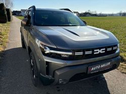 Grau Gebraucht 2024 Dacia Duster Extreme SUV | 28.500 € (Fairer Preis)
