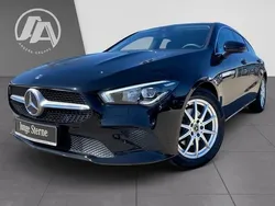 Nachtschwarz Gebraucht 2023 Mercedes CLA200 Kombi | 27.114 € (Guter Preis)