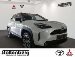 Platinum white pearl mc. (089) Gebraucht 2025 Toyota Yaris Cross Plus SUV | 33.980 € (Teuer)