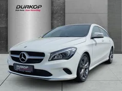 Weiß Gebraucht 2019 Mercedes CLA180 Shooting Brake Kombi | 17.490 € (Superpreis)