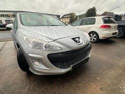 Silber Gebraucht 2010 Peugeot 308 Premium Limousine | 3.500 € (Guter Preis)