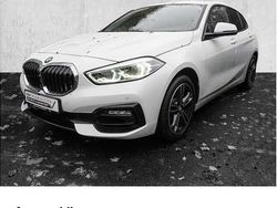 Weiß Gebraucht 2021 BMW 120 Sport Line Kleinwagen | 26.490 € (Fairer Preis)