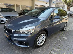 Grau Gebraucht 2015 BMW 218 Gran Tourer Performance Van / Kleinbus | 9.990 € (Fairer Preis)