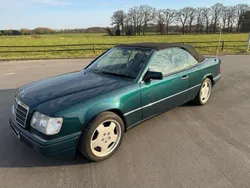Grün Gebraucht 1996 Mercedes 200 Cabrio | 19.250 €