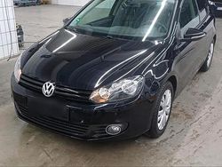 Schwarz Gebraucht 2012 VW Golf VI Kleinwagen | 4.100 € (Fairer Preis)