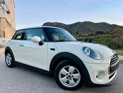 Beige Gebraucht 2019 Mini One D Kleinwagen | 9.999 €