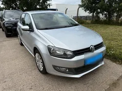 Silber Gebraucht 2011 VW Polo Trendline Kleinwagen | 5.099 € (Fairer Preis)