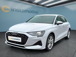 Weiß Gebraucht 2025 Audi A3 Sportback Kleinwagen | 29.799 € (Fairer Preis)