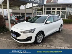 Frost weiß Gebraucht 2022 Ford Focus Cool & Connect Kombi | 20.990 € (Etwas zu teuer)