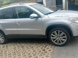 Silber Gebraucht 2010 VW Tiguan SUV | 4.800 € (Guter Preis)