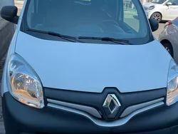 Weiß Gebraucht 2018 Renault Kangoo Rapid Extra Van / Kleinbus | 8.500 € (Guter Preis)