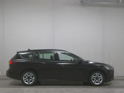 Schwarz Gebraucht 2022 Ford Focus Cool & Connect Kombi | 13.980 € (Guter Preis)