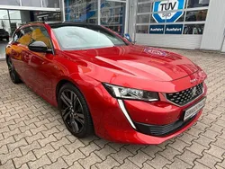 Rot Gebraucht 2021 Peugeot 508 GT Kombi | 23.970 € (Etwas zu teuer)