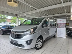 Aluminium silber/grey(m2) Gebraucht 2015 Opel Vivaro Van | 9.499 € (Etwas zu teuer)