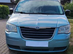 Blau Gebraucht 2010 Chrysler Grand Voyager Van / Kleinbus | 6.900 € (Fairer Preis)