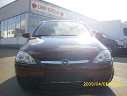 Rot Gebraucht 2005 Opel Corsa Edition Limousine | 2.999 € (Teuer)