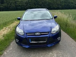 Blau Gebraucht 2014 Ford Focus Trend Kombi | 5.250 € (Fairer Preis)