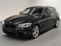 Schwarz (black sapphire met.) Gebraucht 2019 BMW 120 Advantage Kleinwagen | 20.980 € (Fairer Preis)