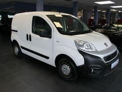 Weiß Gebraucht 2018 Fiat Fiorino Van / Kleinbus | 6.980 € (Fairer Preis)