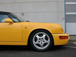 Gelb Gebraucht 1994 Porsche 964 Cabrio | 210.000 €