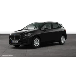 Schwarz Gebraucht 2023 BMW 225 Active Tourer Van / Kleinbus | 38.050 € (Etwas zu teuer)