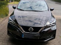 Schwarz Gebraucht 2020 Nissan Leaf Tekna Kleinwagen | 12.700 € (Guter Preis)