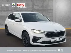 Weiss Neu 2025 Skoda Scala Tour Kleinwagen | 34.530 €