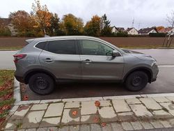 Silber Gebraucht 2018 Nissan Qashqai N-Connecta SUV | 14.500 € (Etwas zu teuer)