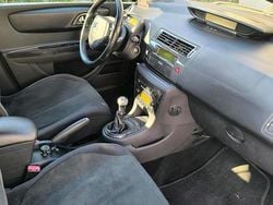 Schwarz Gebraucht 2005 Citroën C4 Limousine | 1.350 €